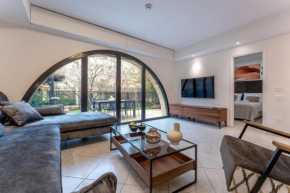 Holysuite David's Village